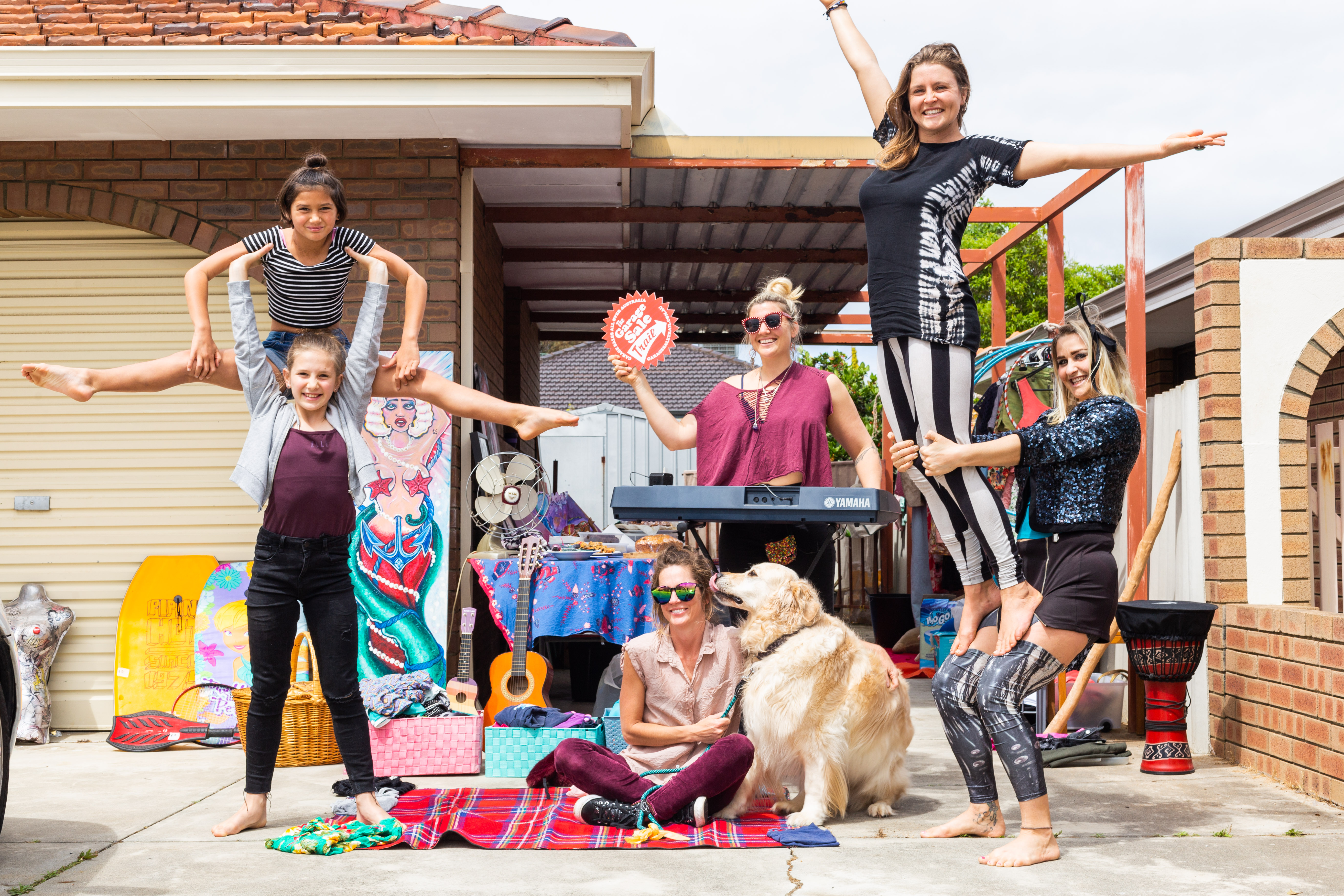 CONNECT WITH YOUR NEIGHBOURHOOD TO REDUCE WASTE